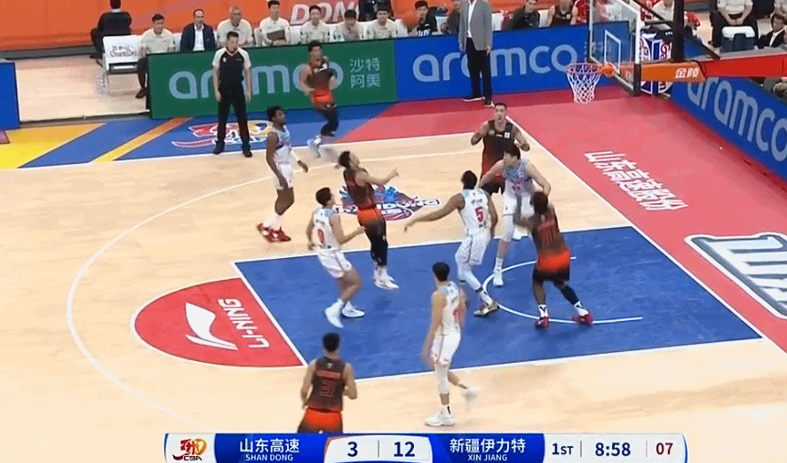 💪🏻终于得分！山东开局得到3分后被打出一波10-0